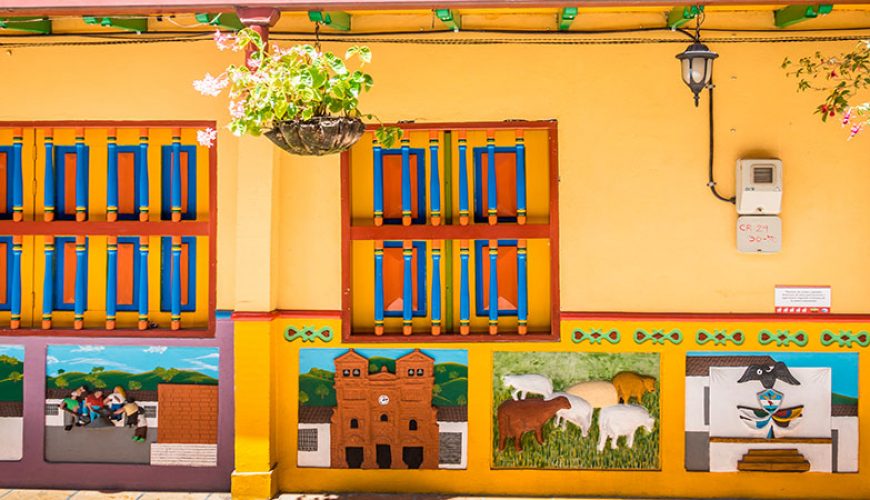 Zócalos de Guatapé Antioquia