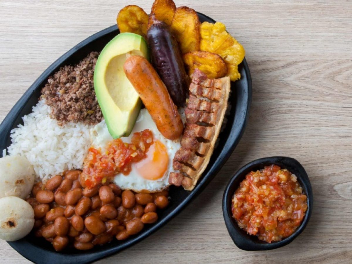 Bandeja Paisa Eje Cafetero