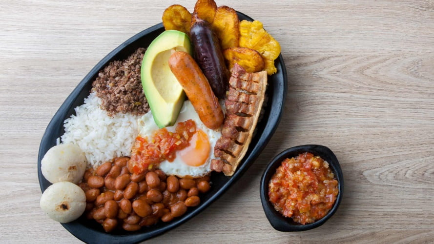 Bandeja Paisa Eje Cafetero