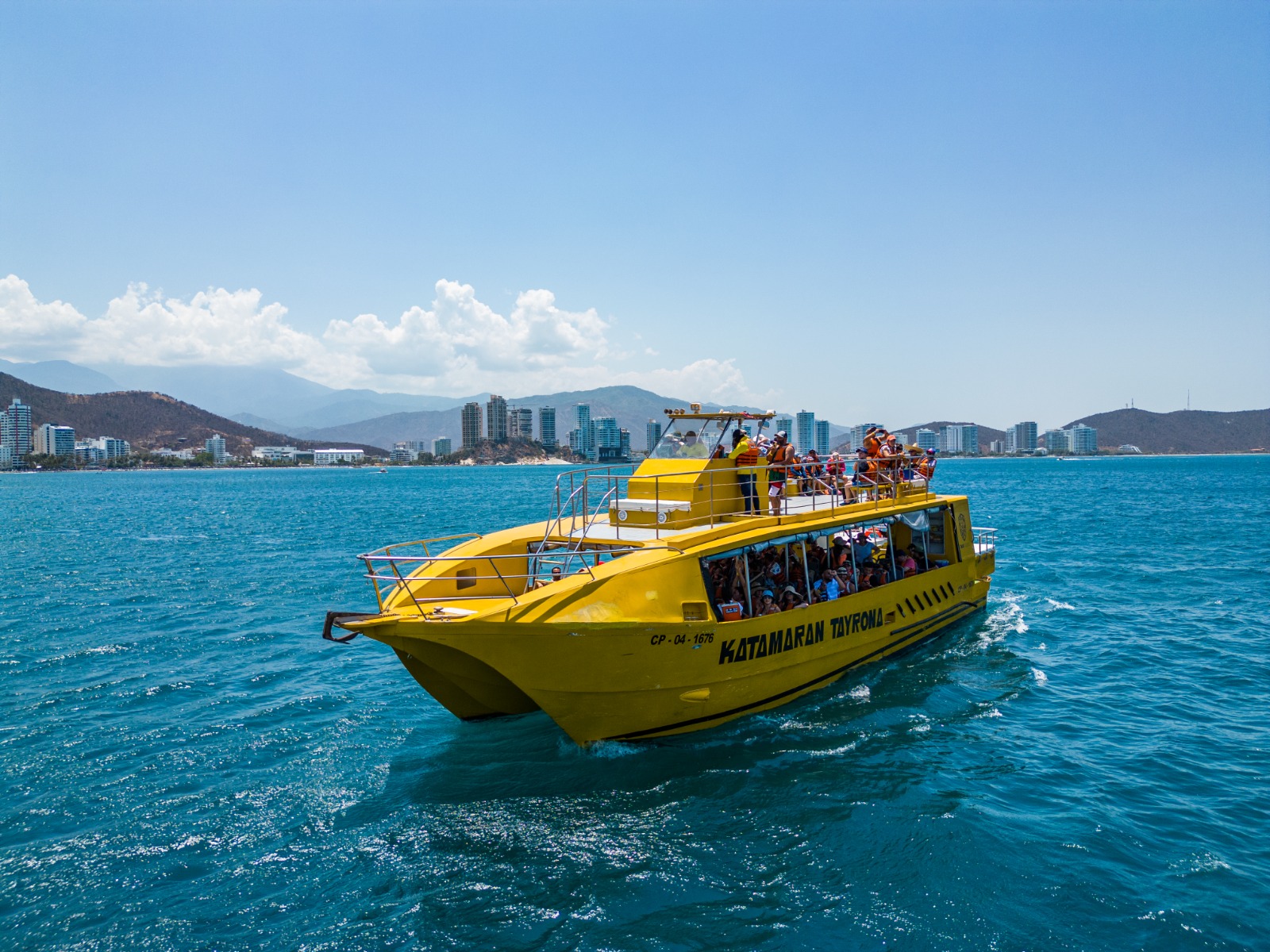 Catamarán en Santa Marta