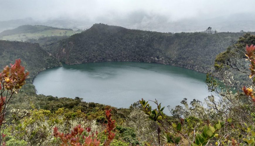 cómo llegar a la Laguna de Guatavita en bus
